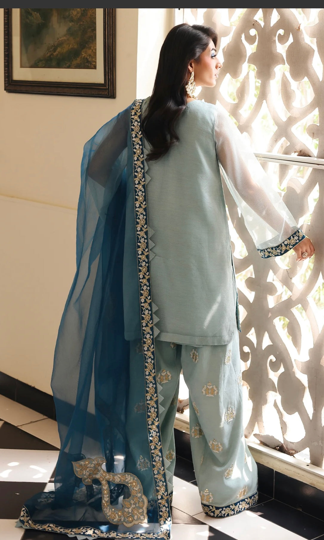 Contrast Blues Embroidered Farshi Suit Set