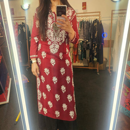 Hand Embroidered Luckhnowi Kurti