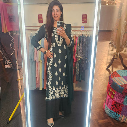 Hand Embroidered Luckhnowi Kurti