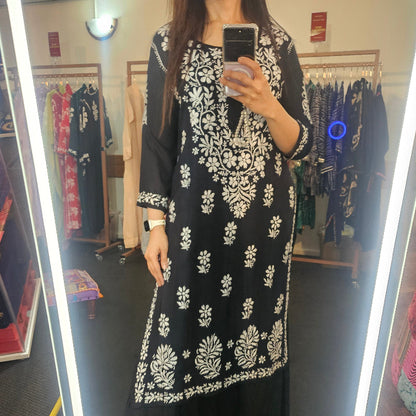 Hand Embroidered Luckhnowi Kurti