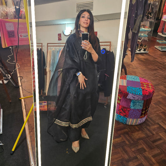 Black Faarshi Shalwaar