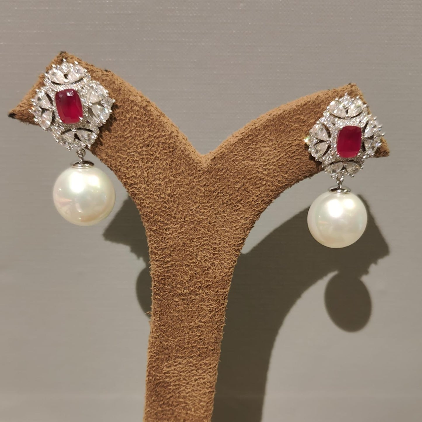 Zircon Teardrop Pearl Earrings