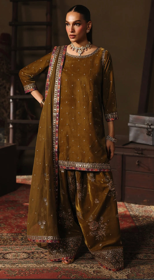 Mehndi Suit Set