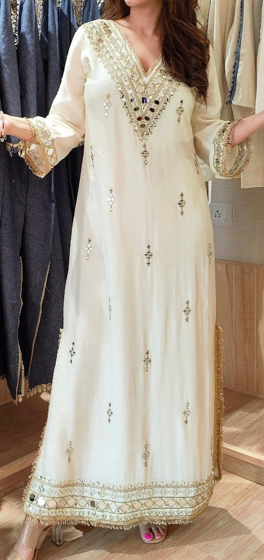 White Muslin Chuga